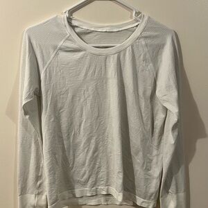 LULULEMON swiftly tech long sleeve 2.0 race length